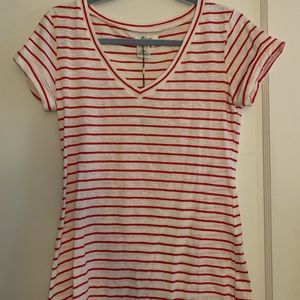 New white/red striped women’s Sophia Max V-neck